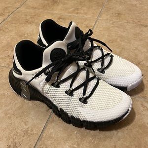 Women’s Nike Metcon 4